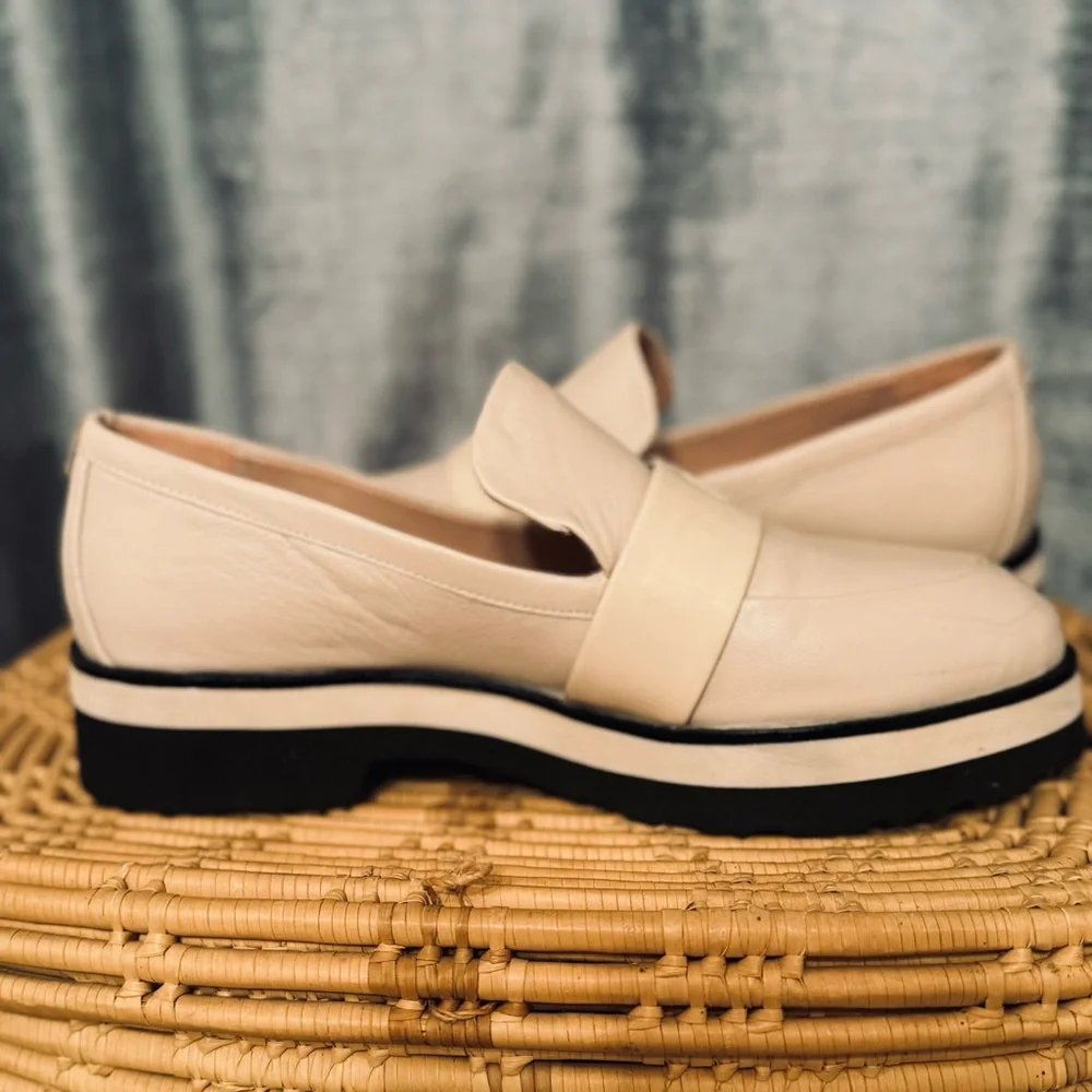 Taryn Rose brand taryn